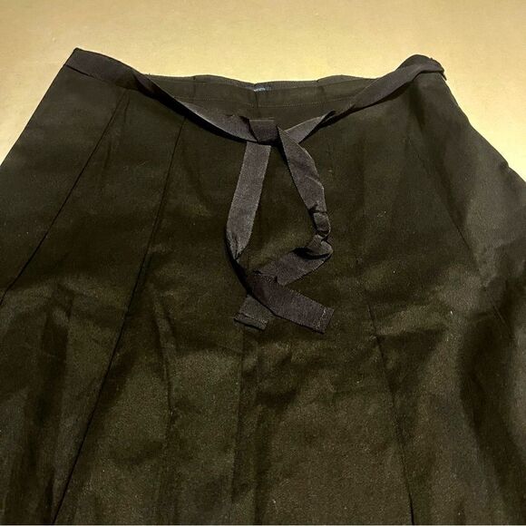 Gap Women's Black Skirt Midi Size 8 Stretch Pleated - Picture 9 of 9